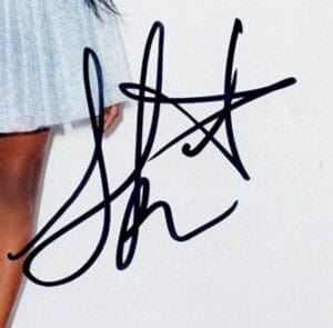 Skai-Jackson-signature