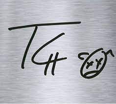 Travis-Scott-signature